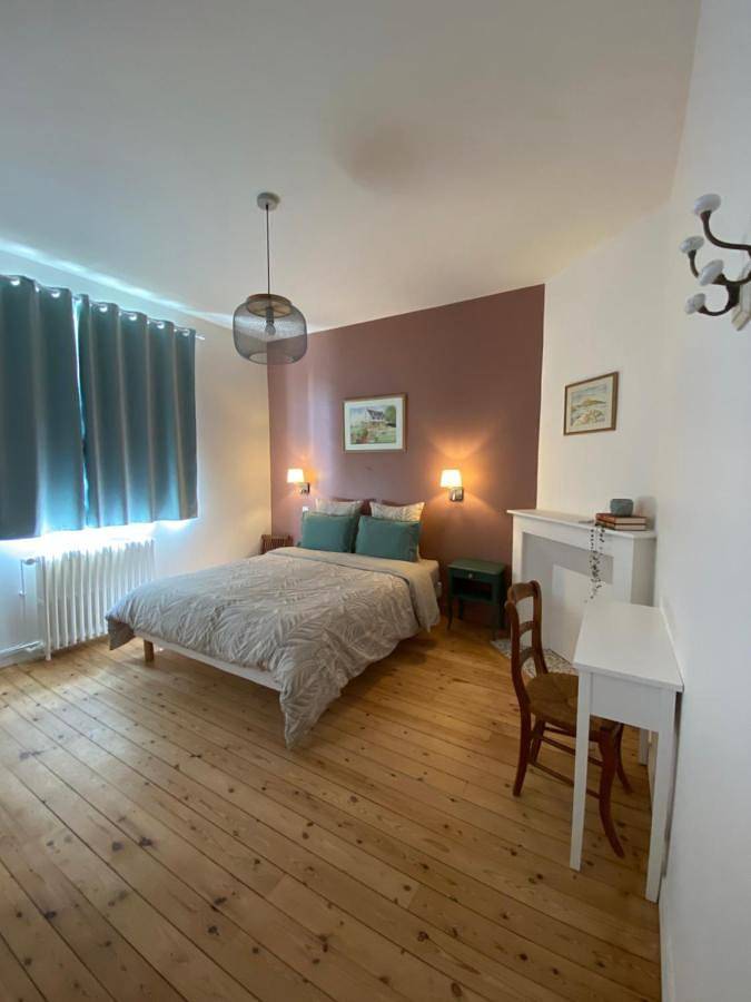 Gîte pour 2 personnes, avec jardin et vue à Saint-Jouan-des-Guérets - 2