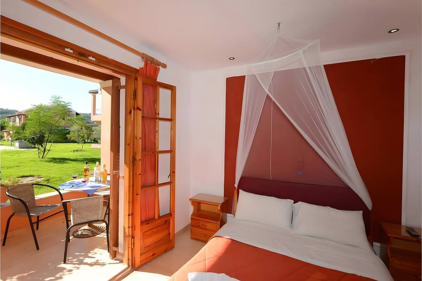 Geheel appartement, Twee Slaapkamer Appartement 9 in Roda, Corfu