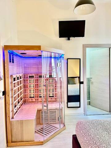 Maison d’hôte pour 2 personnes, avec vue ainsi que sauna et terrasse à Desenzano del Garda