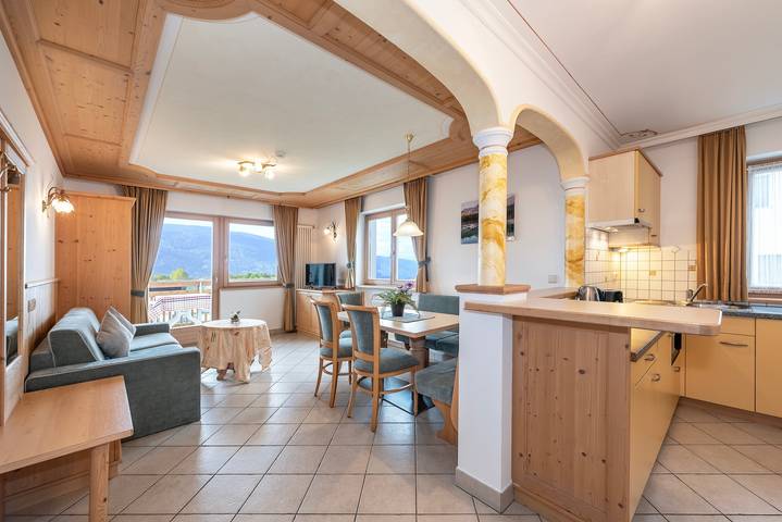 Ferienwohnung für 6 Personen, mit Sauna und Balkon am Kronplatz - 4