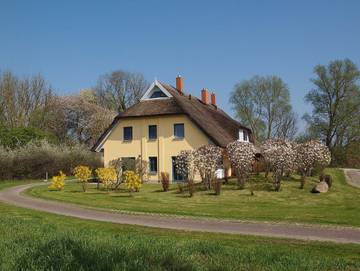 Ferienhaus für 7 Personen, mit Garten und Seeblick, mit Haustier in Poseritz