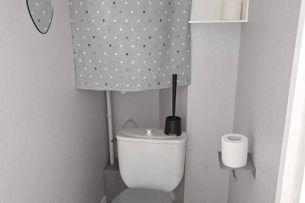 Appartement entier, Appartement idéal 2-3 pers. vue mer in Damgan, Côte des Mégalithes