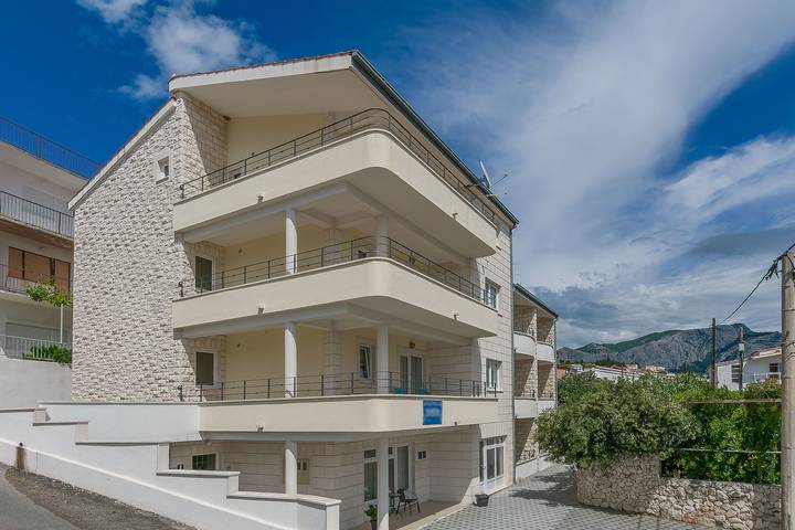Studio für 2 Personen, mit Garten in Duće