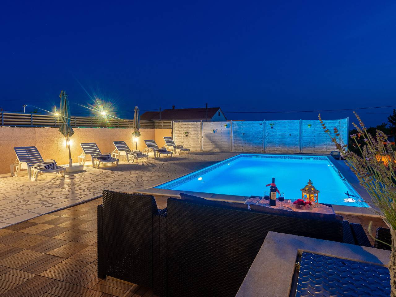 Ferienhaus in Lisicic mit Pool in Grad Benkovac, Zadar