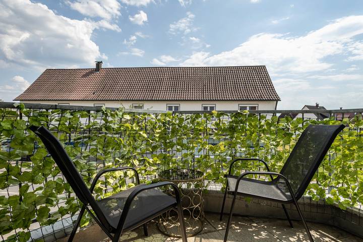 Ferienwohnung für 4 Personen, mit Balkon und Garten nahe des Ravensburger Spieleland - 3