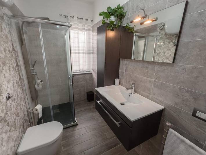 Gîte pour 6 personnes, avec vue ainsi que piscine et jardin, animaux acceptés à Pompei - 2