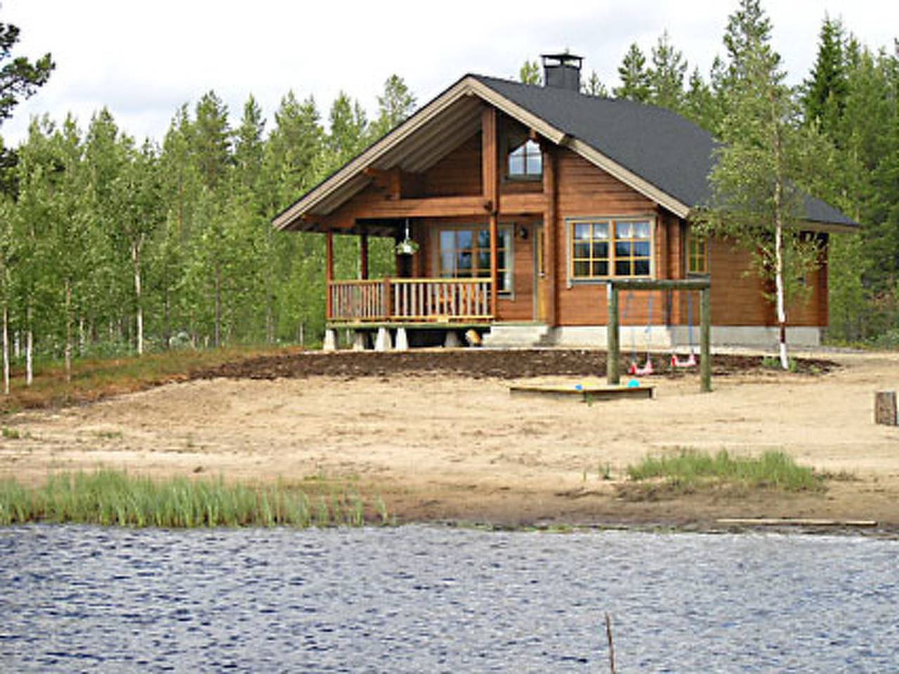 Iso marina in Kaukuanjärvi, Laponie