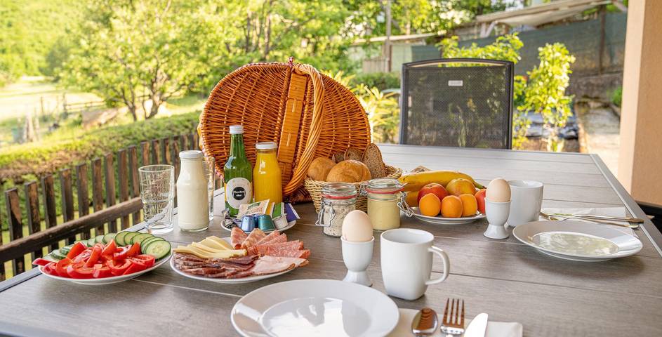 Pension für 2 Personen, mit Garten und Ausblick sowie Pool und Seeblick, kinderfreundlich in Österreich - 2