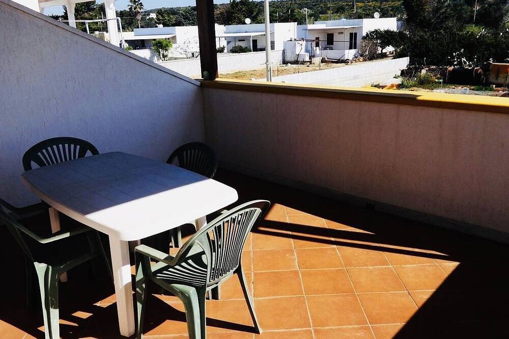 Apartamento entero, Two-room apartment Sinfonia 2 places in Lido Marini, Golfo de Tarento