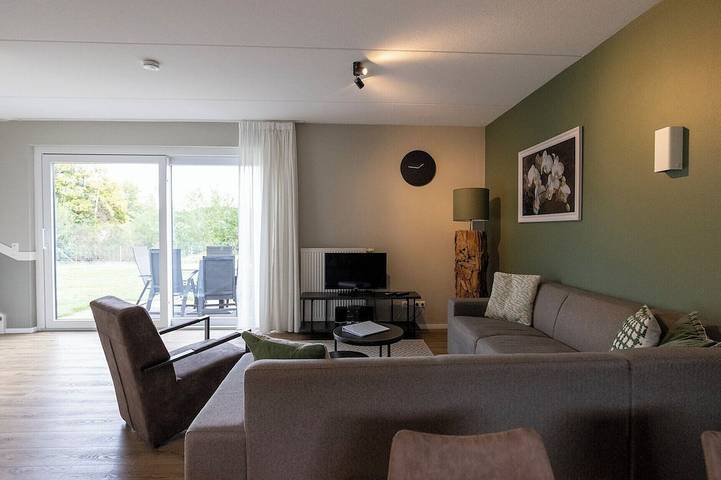 Villa für 6 Personen, mit Terrasse in Heimbach - 4