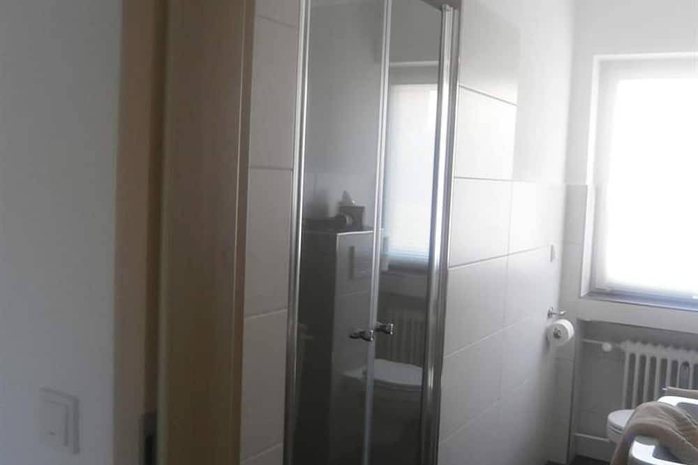 Entire apartment, Uff' m Knippchen - Holiday apartments Greimerather Forst in Greimerath, Landkreis Trier-Saarburg