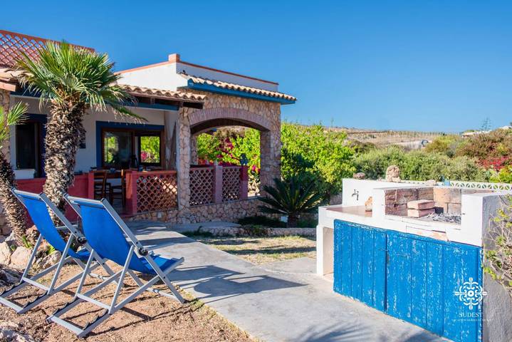 Appartement entier, Appartement de vacances pour 6 personnes avec balcon/terrasse in Lampedusa et Linosa, Îles Pélages