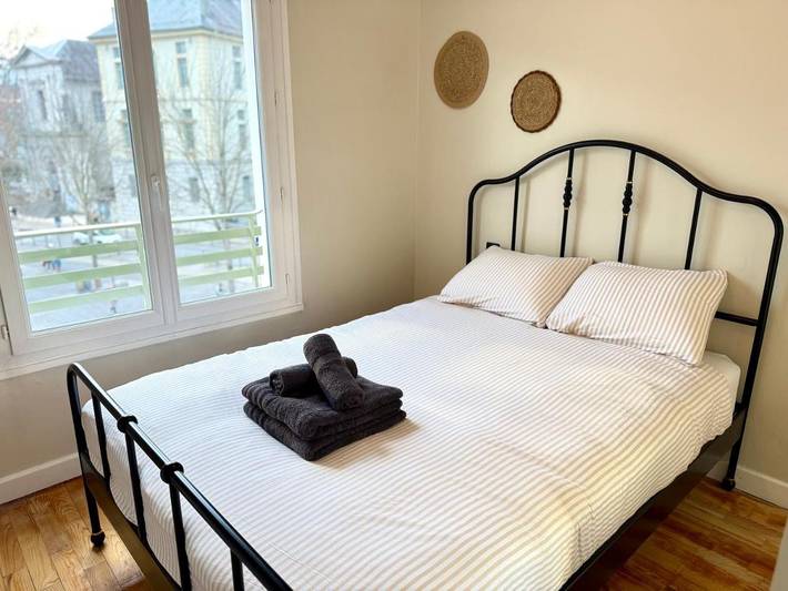 Gîte pour 2 personnes, avec vue dans Office De Tourisme De Chambery - 2