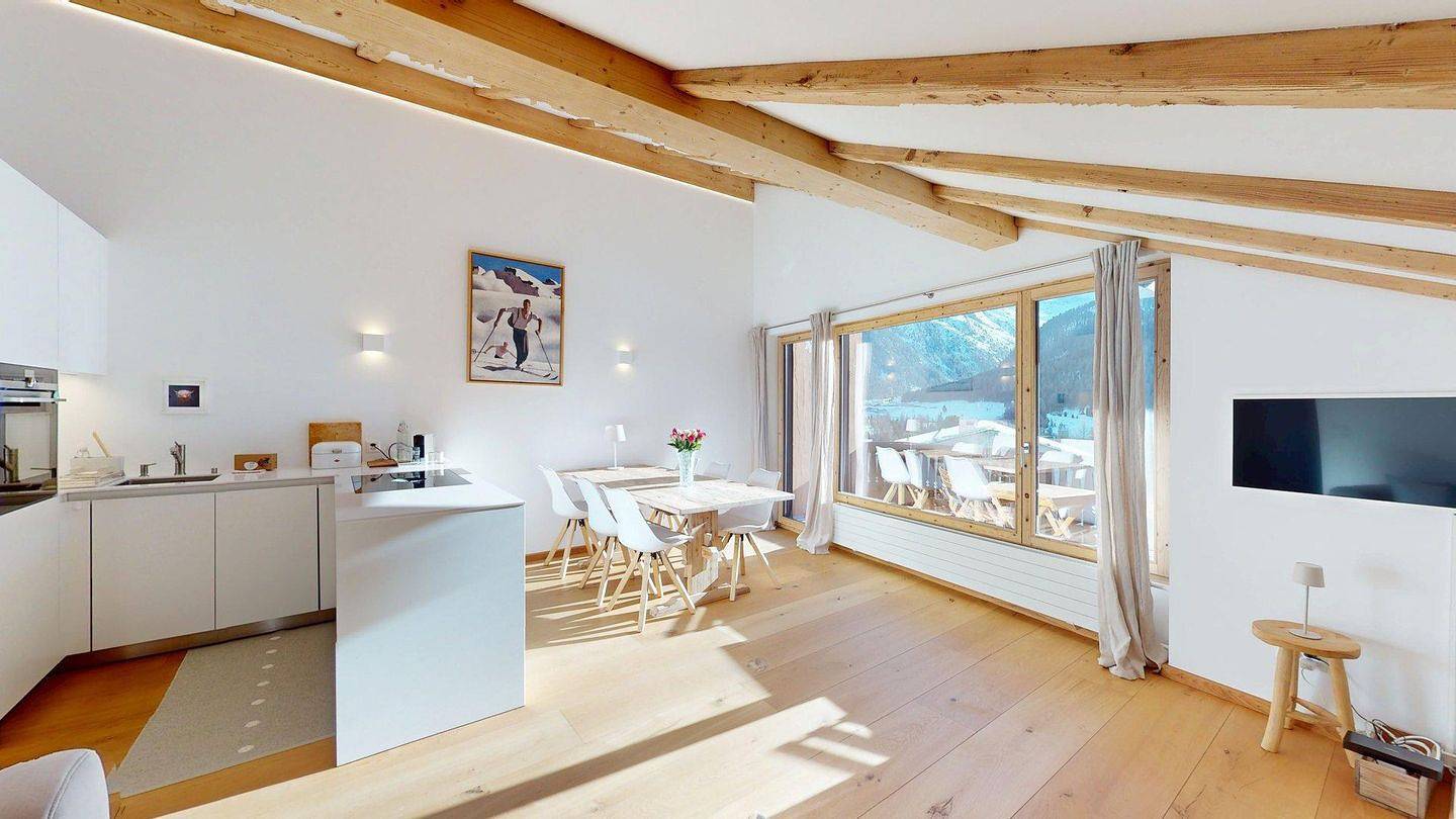 Ganze Wohnung, Ferienwohnung für 4 Personen mit Balkon in Pontresina, Sankt Moritz