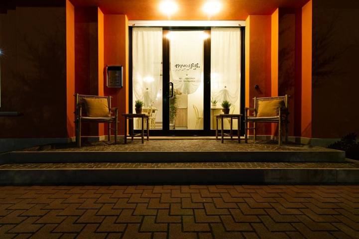Ferienwohnung für 2 Personen, mit Ausblick in Fano - 2