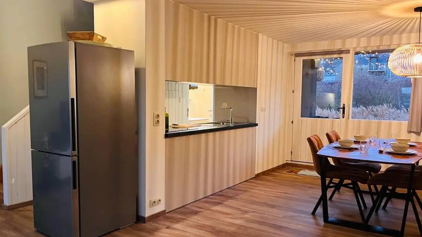 Location de vacances pour 5 personnes, avec jardin à Hotton - 2