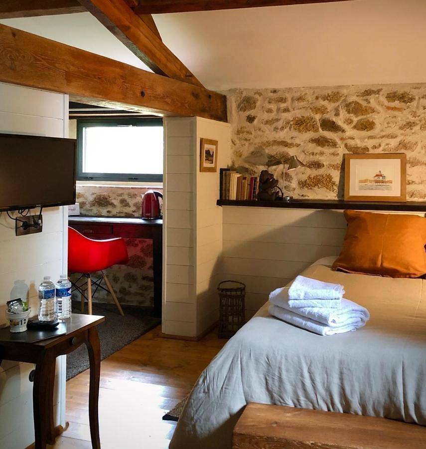 Family Suite in Le Puy-Saint-Bonnet, Cholet