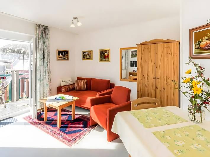 Appartement entier, Appartement '1, 30qm' avec balcon et Wi-Fi in Oberuhldingen, Uhldingen-Mühlhofen