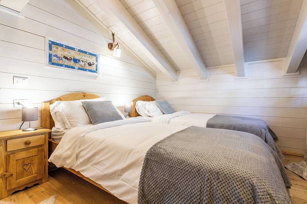 Chalet Piccolo Giglio - Authentic Chalet Retreat in Breuil-Cervinia, Région de Valtournenche