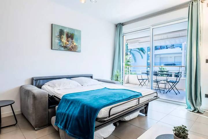 Gîte pour 4 personnes, avec terrasse et piscine dans Port du Mourre-Rouge - 3