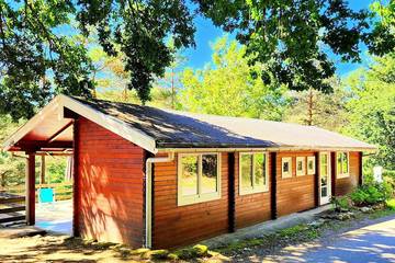 Location de vacances pour 9 personnes, avec terrasse dans Calviac