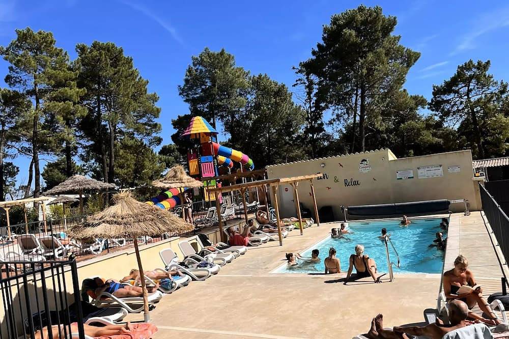 Camping La Simioune *** - Tipi 3 Zimmer 4 Personen Ohne Badezimmer in Bollène, Vaucluse