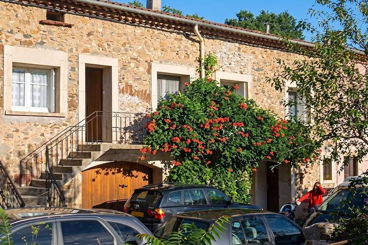Location de vacances pour 5 personnes, avec Balcon à Lunas