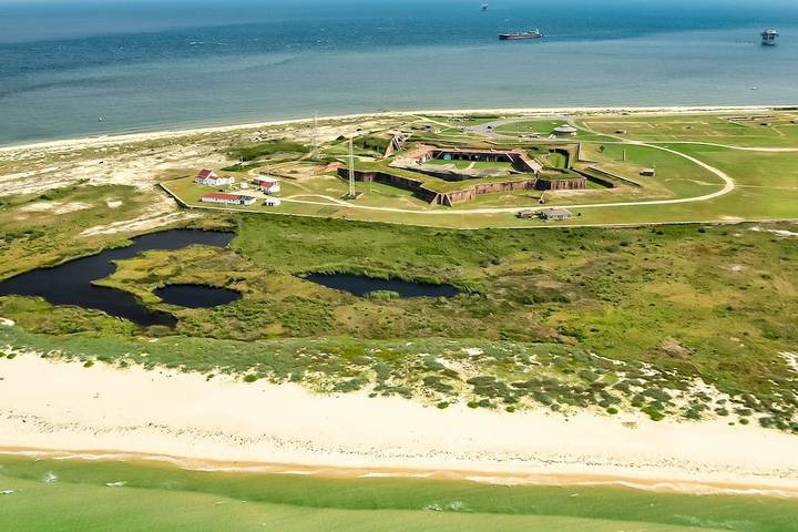 Vacation apartment for 6 people, with pool and hot tub as well as balcony in Alabama