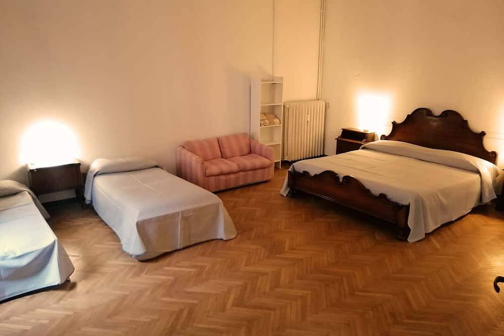 Ganze Wohnung, Teatronuovo Palace Apartment in Bergamo, Bergamo Provinz