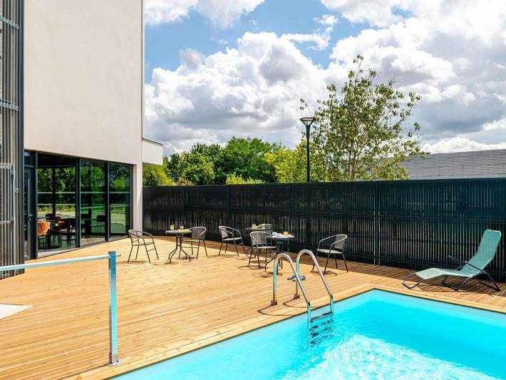 Hôtel pour 2 personnes, avec terrasse et piscine à Carbon-Blanc