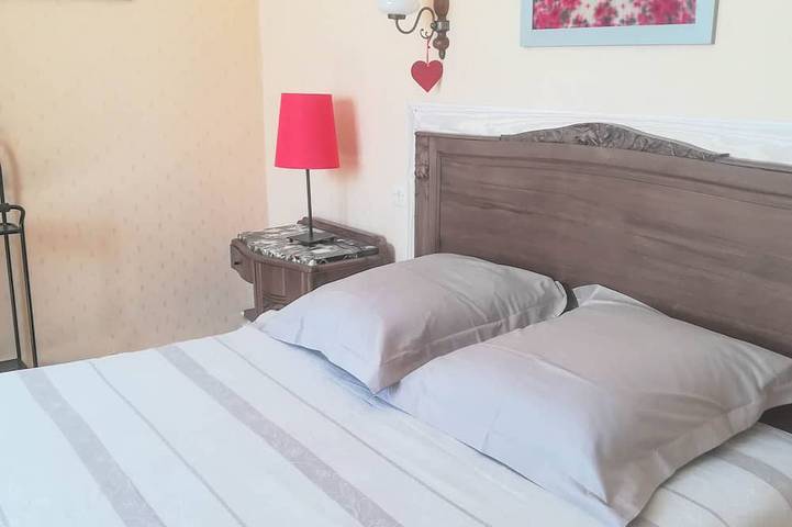 Location de vacances pour 5 personnes, avec jardin et terrasse, animaux acceptés à Port-Saint-Louis-du-Rhône - 2