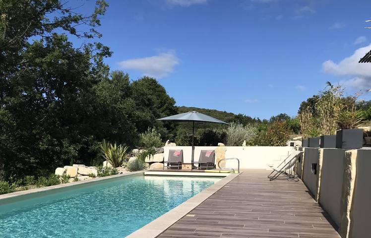 Gîte pour 2 personnes, avec piscine et terrasse à Mollans-sur-Ouvèze