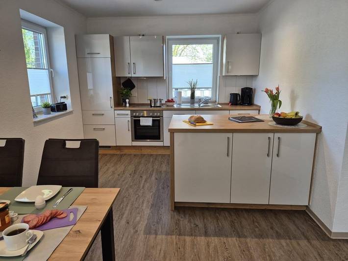 Ferienhaus für 4 Personen, mit Terrasse und Sauna, kinderfreundlich in Weener - 3