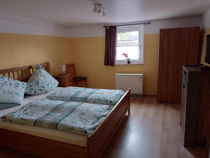 Ferienwohnung für 5 Personen, mit Ausblick in Briedel