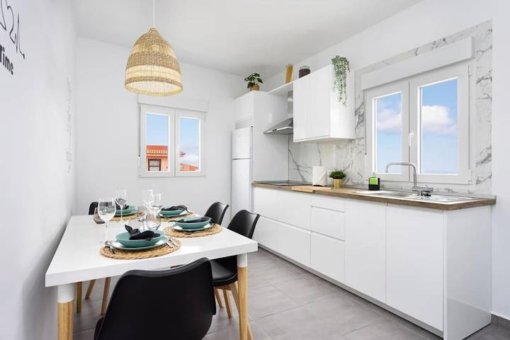 Ferienwohnung für 4 Personen, mit Whirlpool und Pool sowie Balkon - 1