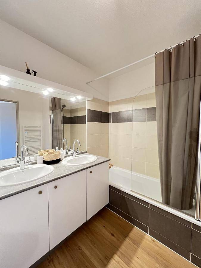 Gîte pour 4 personnes, avec jardin à Launaguet - 4