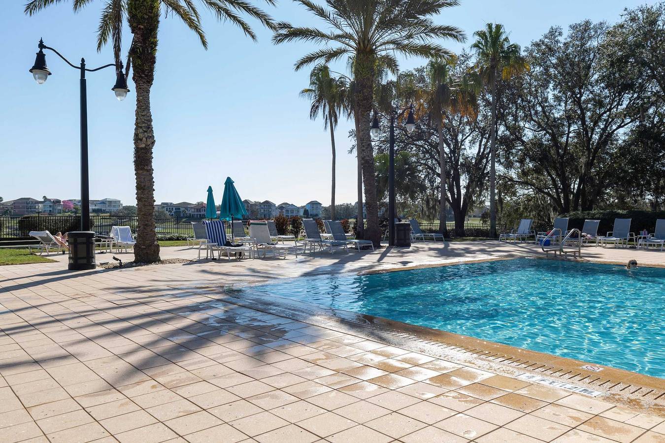 Entire apartment, 3Br Family Apartment for 8 Peaceful Residential Retreat in Reunion (FL), Four Corners