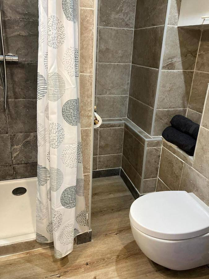 Gîte pour 4 personnes, avec balcon dans Office De Tourisme Des Hopitaux Neufs - 3