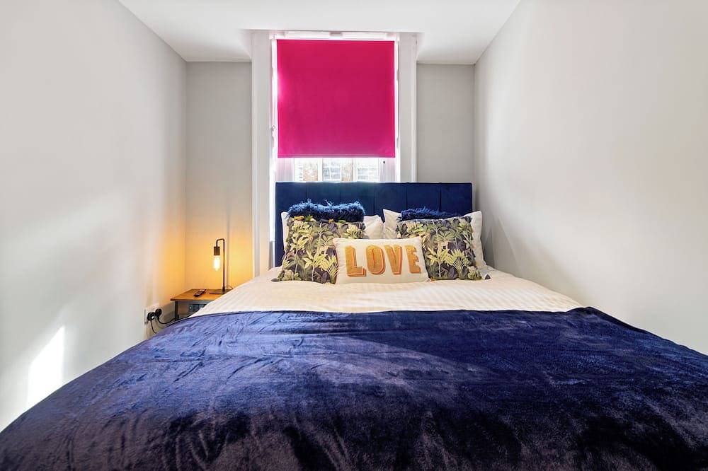 Entire apartment, Whiskawaystays  Victoria House Apartment 3 in Worcester, Worcestershire