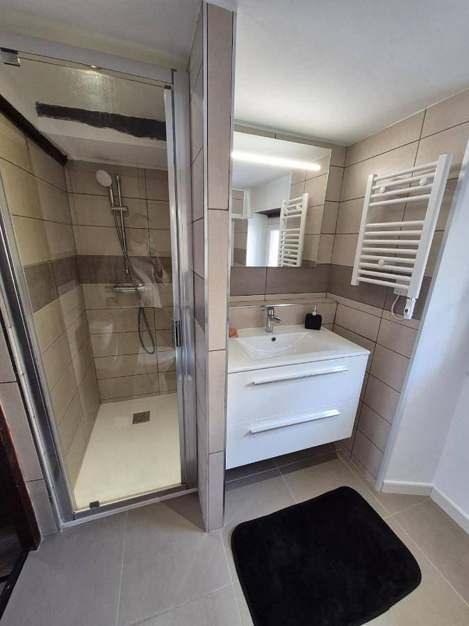 Gîte pour 3 personnes, avec vue à Cagnano - 2