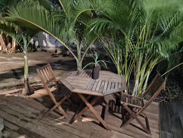 Location de vacances pour 2 personnes, avec terrasse dans Plage de Petite Anse - 4