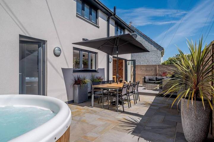 Cottage for 8 people, with Garden in Bude