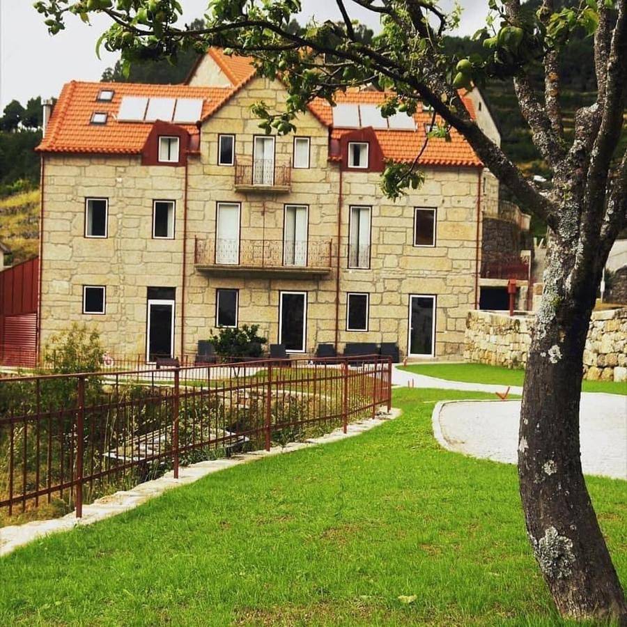 Fândega House - Rural Tourism in Praia Fluvial de Loriga, Seia
