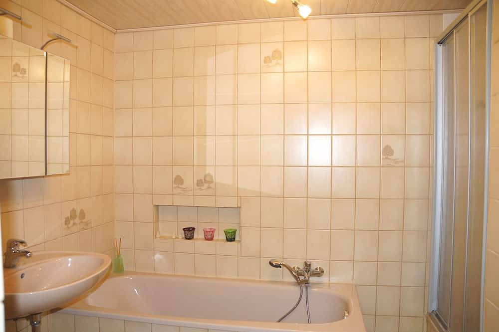 Ganze Wohnung, 110 m² Fewo mitten in der Natur! in Plettenberg, Märkischer Kreis