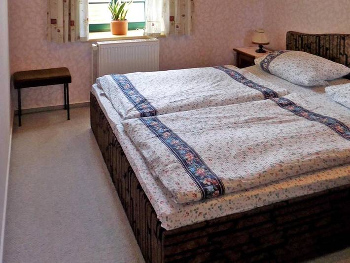 Ferienwohnung für 5 Personen, mit Terrasse und Garten in Bollewick - 3