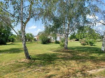 Gîte pour 7 personnes, avec jardin et vue, animaux acceptés dans La Sauve