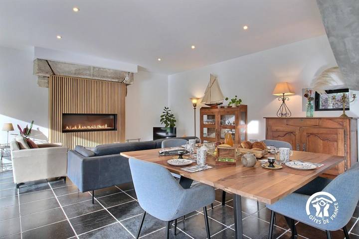 Gîte pour 4 personnes, avec piscine ainsi que terrasse et jardin à La Vraie-Croix - 4