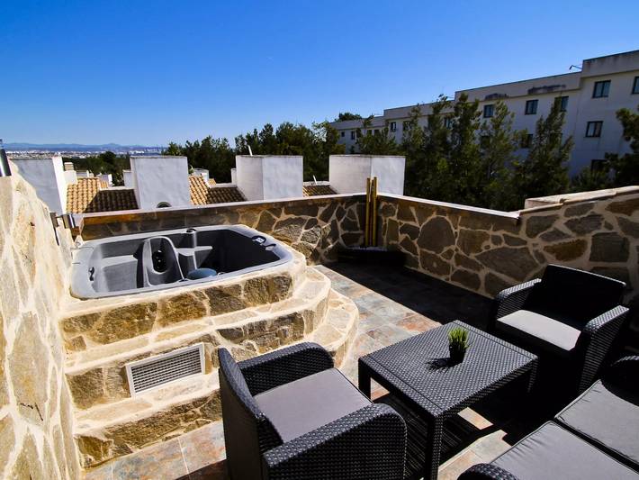 Casa rural para 8 personas, con piscina y jardín, Se admiten mascotas en Salou - 2