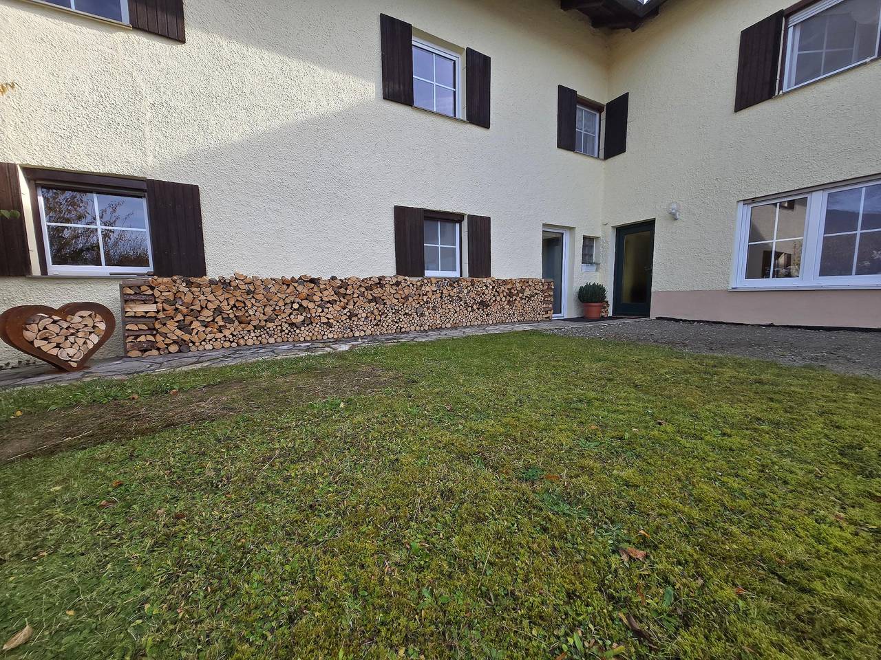 Ferienwohnung Aschenbrenner - Große Ferienwohnung 130qm in Hohenwarth, Ostbayern