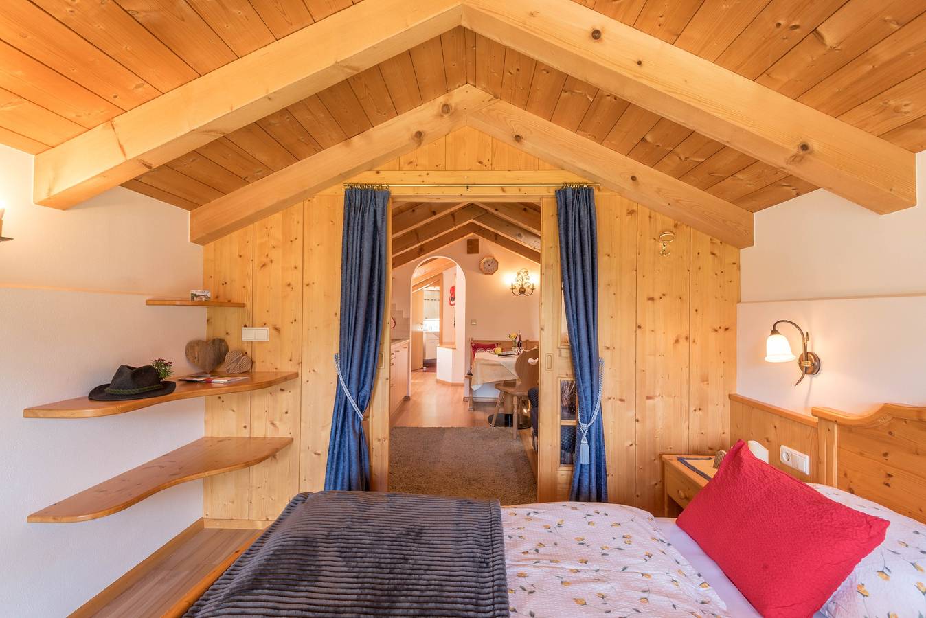 Geheel appartement, Modern Appartement "Malga - Unterkehr" met Uitzicht op de Bergen, Wifi, Tuin & Terras in Lajen, Dolomiti Superski